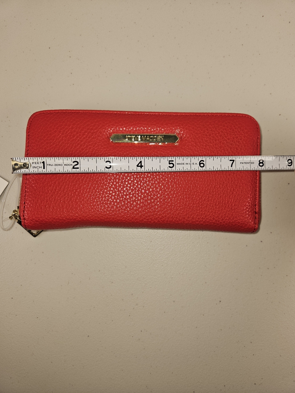 NWT Steve Madden Red Pebbled Zip Wallet with Gold Accent - Picture 9 of 12